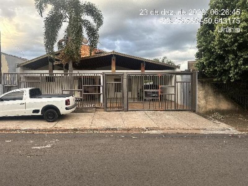 Casa em leilão em Urânia - SP — LOTE 581 CASA - URANIA