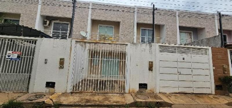 Casa em leilão em Barreiras - BA, bairro Sombra da Tarde — LOTE 019 CASA - BARREIRAS