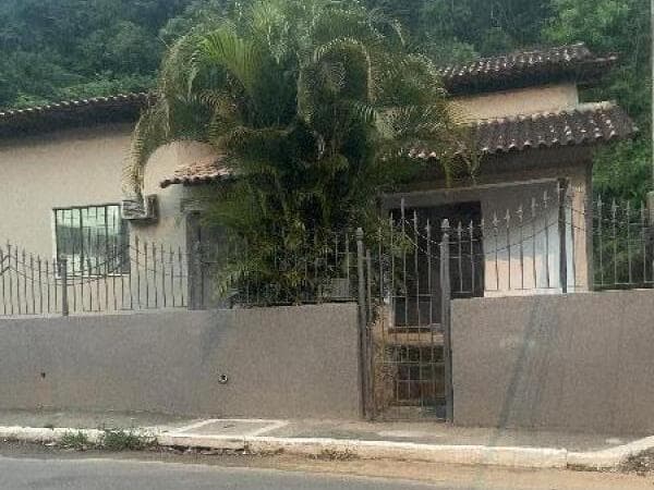 Foto 2 de 2: Casa em leilão em Rio Bonito - RJ, bairro Centro — LOTE 347 CASA - RIO BONITO