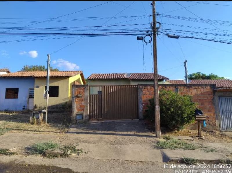 Casa em leilão em Padre Bernardo - GO — LOTE 125 GO - PADRE BERNARDO