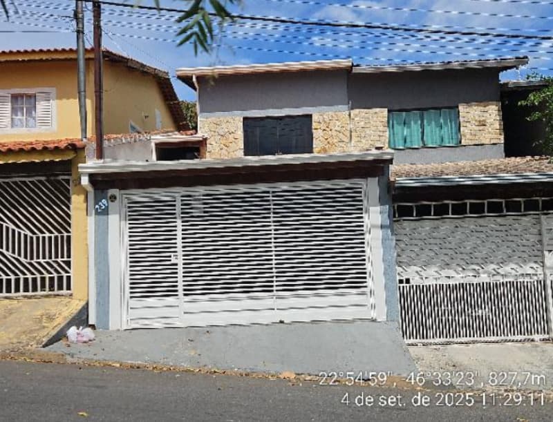 Casa em leilão em Bragança Paulista - SP — LOTE 463 SP - BRAGANÇA PAULISTA