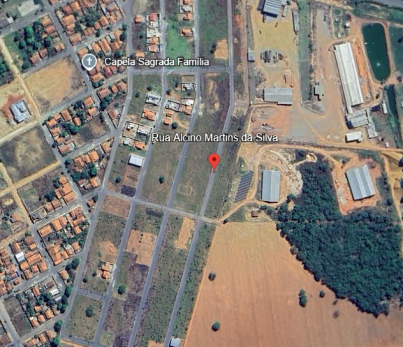 Terreno em leilão em Lagamar - MG, bairro Jardim Vitória — LOTE 002-2 TERRENO NO BAIRRO JARDIM VITÓRIA EM LAGAMAR/MG