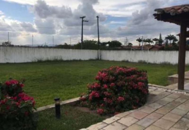 Foto 9 de 17: Casa em leilão em Gravatá - PE — LOTE 010 Lote em Leilão Judicial
