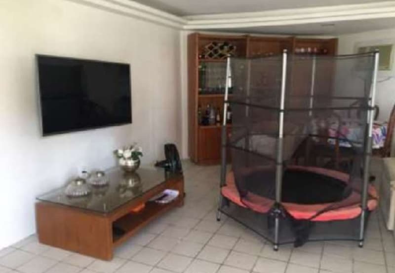 Foto 14 de 17: Casa em leilão em Gravatá - PE — LOTE 010 Lote em Leilão Judicial