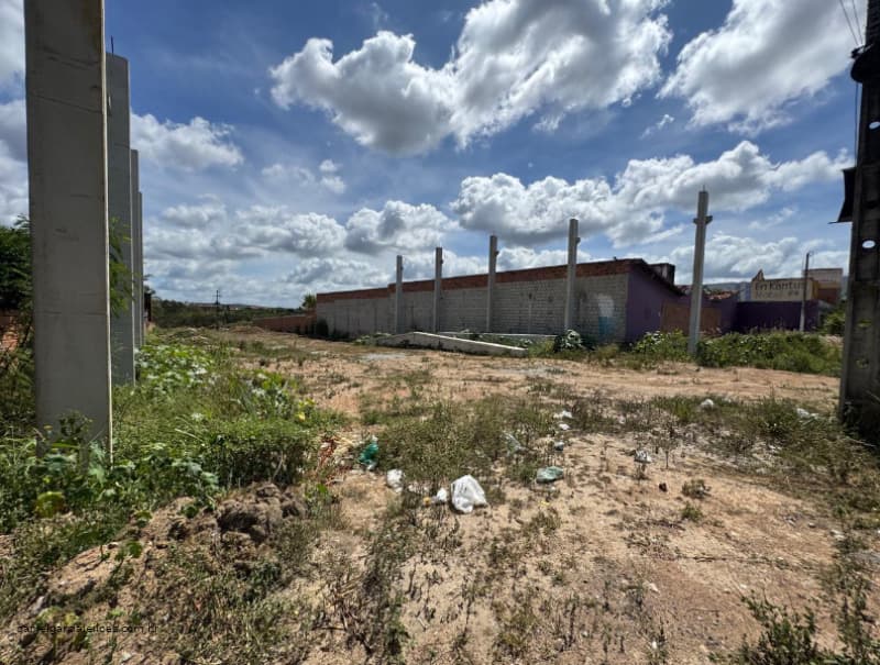 Foto 4 de 6: Terreno em leilão em Gravatá - PE — LOTE 011 IMÓVEL