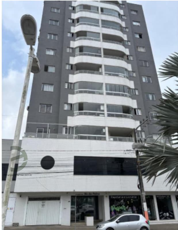 Apartamento em leilão em Camboriú - SC — LOTE 001 Apartamento