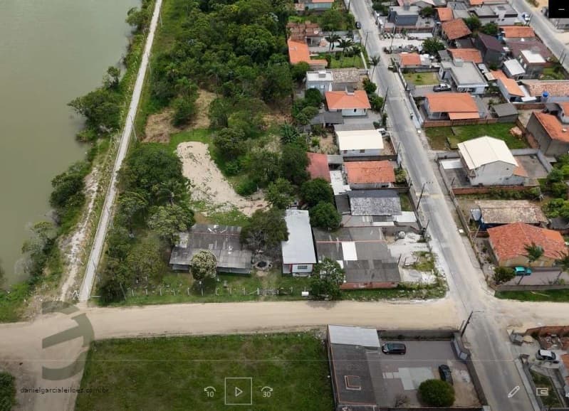 Foto 4 de 15: Terreno em leilão em Capivari De Baixo - SC — LOTE 023 Terreno