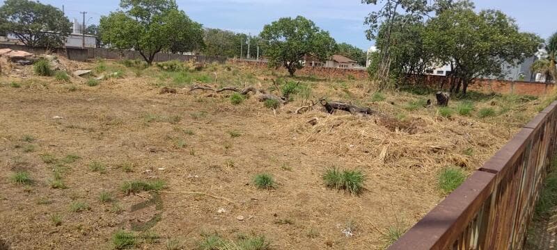 Foto 2 de 12: Terreno em leilão em Palmas - TO, bairro Loteamento Palmas 2ª Etapa Fase I — LOTE 001 TERRENO