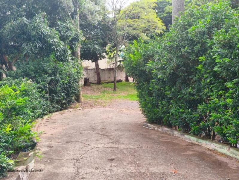 Foto 5 de 31: Terreno em leilão em Marília - SP — LOTE 003 Imóvel