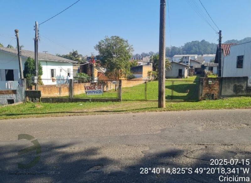 Foto 3 de 13: Terreno em leilão em Criciúma - SC, bairro Argentina — LOTE 003 Imóvel