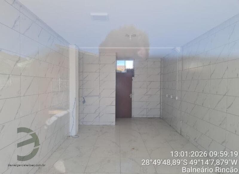 Foto 3 de 12: Terreno em leilão em Balneário Rincão - SC, bairro Loteamento Miramar  Zona Nova — LOTE 008 Imóvel