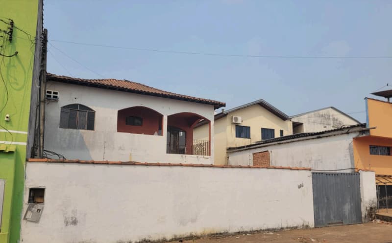 Foto 1 de 10: Imóvel em leilão em Ariquemes - RO — LOTE 001 IMÓVEL URBANO EM ARIQUEMES