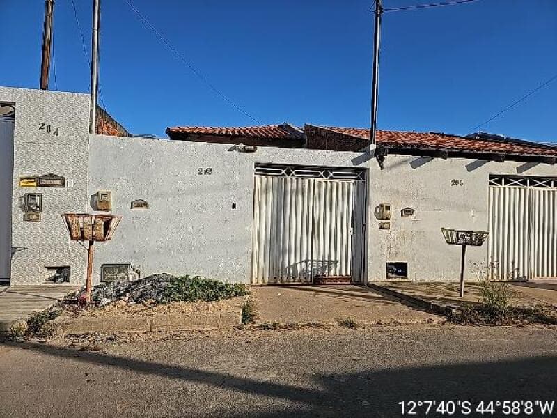 Casa em leilão em Barreiras - BA — LOTE 002 Casa