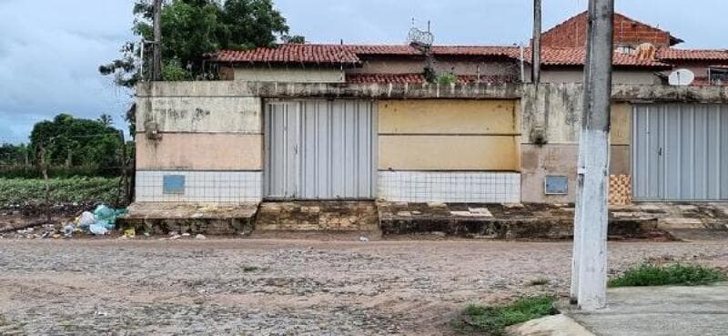 Casa em leilão em Cascavel - PR — LOTE 028 Casa