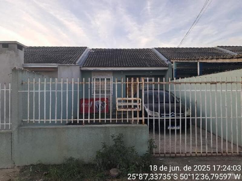 Casa em leilão em Ponta Grossa - PR — LOTE 223 Casa