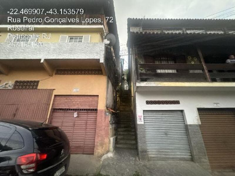 Casa em leilão em Petrópolis - RJ — LOTE 312 Casa