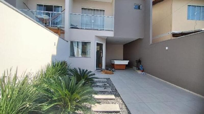 Casa em leilão em Itajai - SC — LOTE 384 Casa
