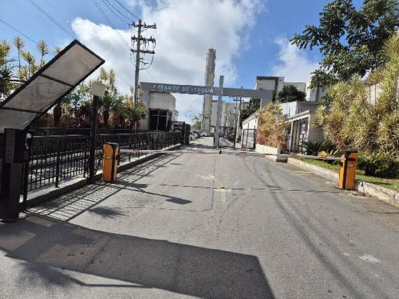 Apartamento em leilão em Itaquaquecetuba - SP — LOTE 431 Apartamento