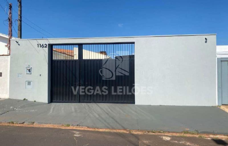 Comercial em leilão em Araraquara - SP, bairro Jardim Eliana — LOTE 001 Imóvel comercial em Araraquara/SP
