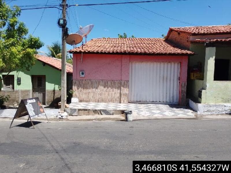 Casa em leilão em Cocal - PI — LOTE 277 Casa