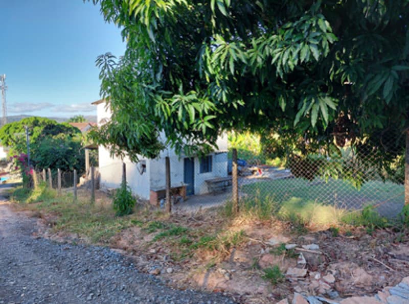 Foto 5 de 15: Casa em leilão em Sabará - MG — LOTE 001 Casa com dois pavimentos sobre um terreno com área de 7.500 m² - Boaventura, Sabará/MG