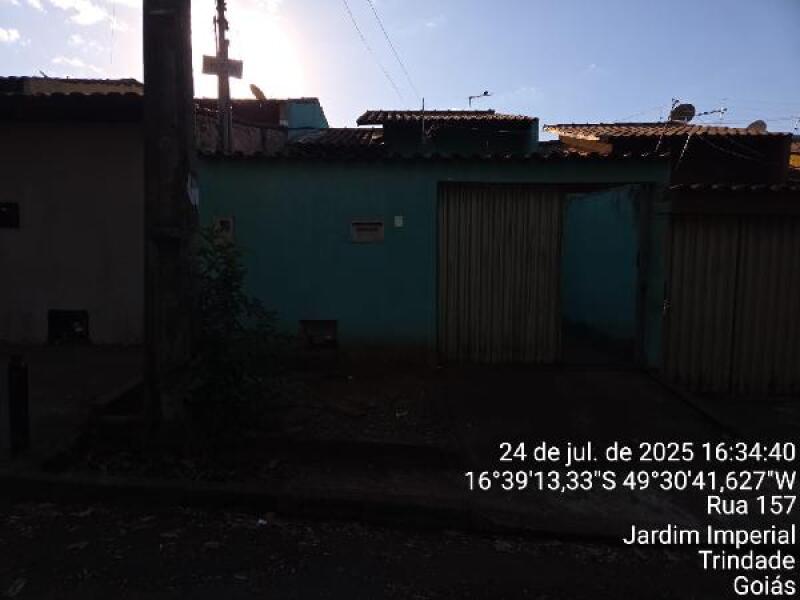 Casa em leilão em Trindade - GO, bairro Jardim Imperial — LOTE 072 CASA