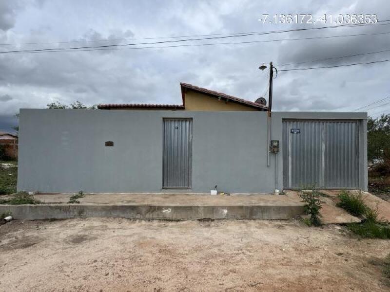 Casa em leilão em Campo Grande Do Piauí - PI, bairro Centro — LOTE 177 CASA