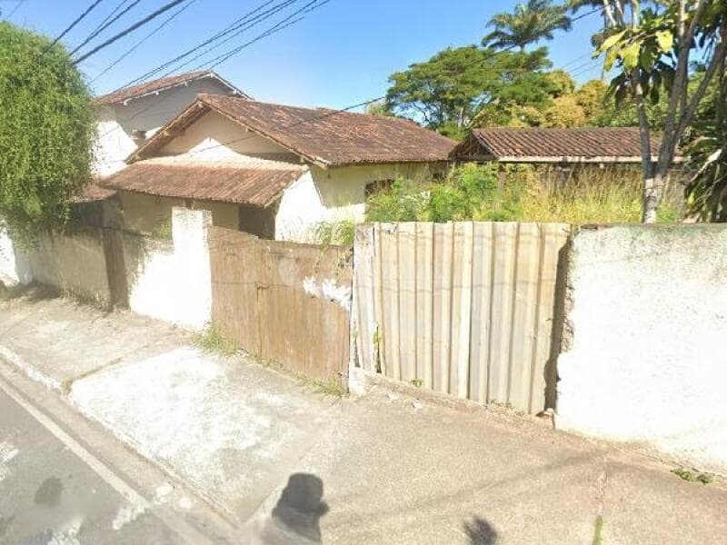 Foto 1 de 5: Casa em leilão em Macaé - RJ — LOTE 363 MACAE/RJ - POSSIBILIDADE DE USO DO FGTS - SEM FINANCIAMENTO