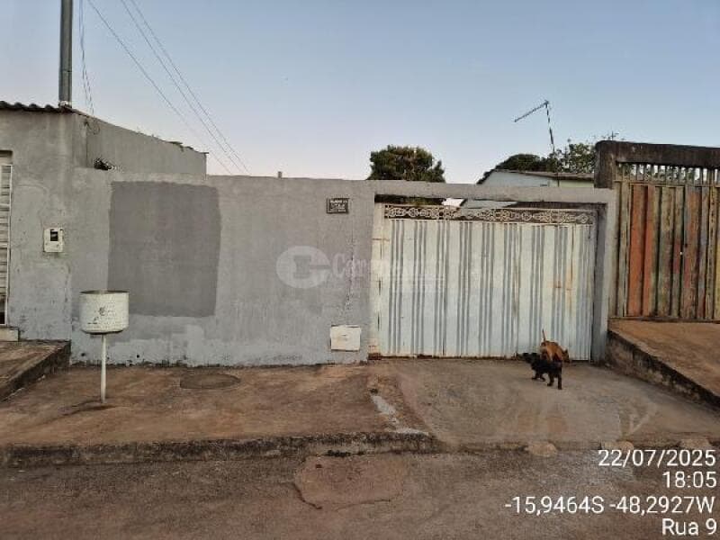 Casa em leilão em Santo Antônio Do Descoberto - GO, bairro Vila Esperança — LOTE 085 SANTO ANTONIO DO DESCOBERTO/GO