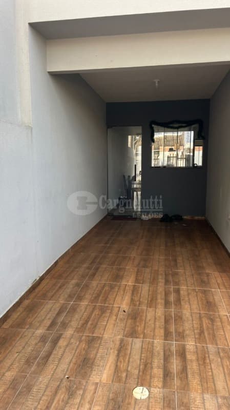 Foto 6 de 11: Casa em leilão em Arapongas - PR — LOTE 213 ARAPONGAS/PR