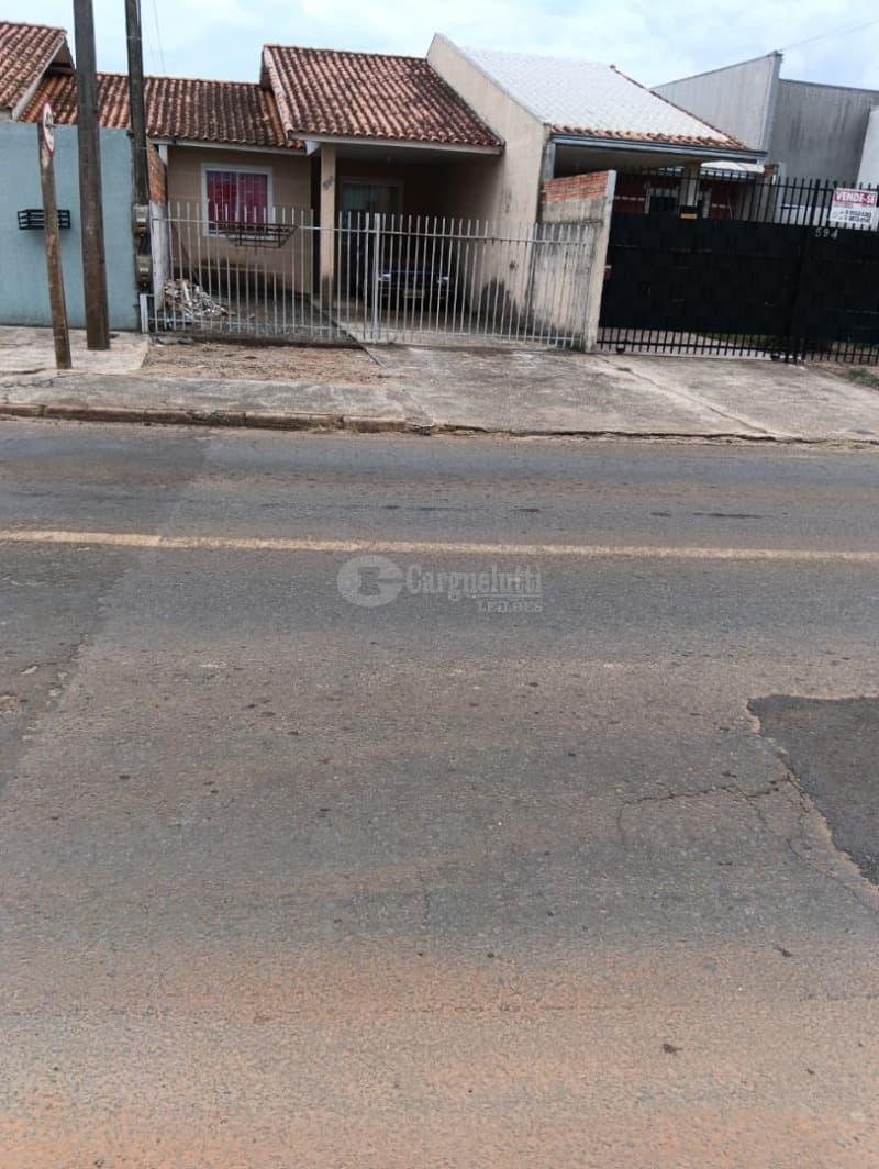 Foto 4 de 5: Casa em leilão em Ponta Grossa - PR, bairro Parque dos Pinheiros — LOTE 238 PONTA GROSSA/PR