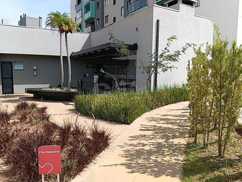 Foto 2 de 14: Apartamento em leilão em Ponta Grossa - PR, bairro Uvaranas — LOTE 241 PONTA GROSSA/PR