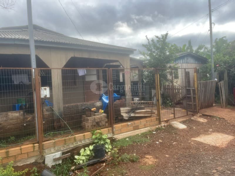 Foto 3 de 7: Casa em leilão em Santo Ângelo - RS, bairro União — LOTE 002 Imóvel residencial, situado na Travessa Cláudio Specialski , Bairro União, área construída