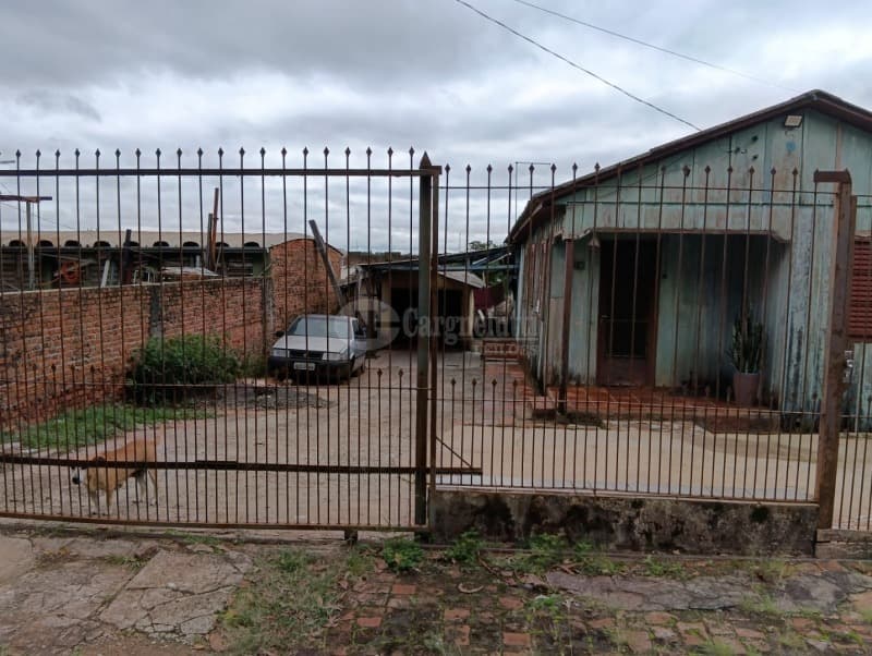 Foto 3 de 5: Terreno em leilão em Santo Ângelo - RS — LOTE 003 Um terreno urbano, situado na Travessa Celso Fernandes, c/área superficial de 375m², encont