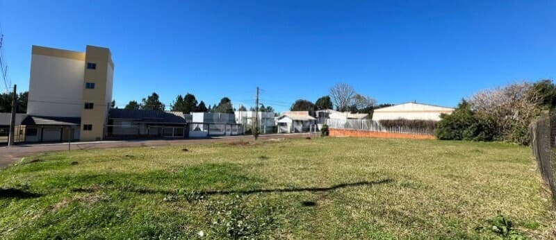 Foto 5 de 5: Terreno em leilão em Lagoa Vermelha - RS, bairro Alto Pedregal — LOTE 002 Terreno com 703,43m2 a Rua dos Pinheirinhos esquina com a Rua Graciliano Ramos, Bairro Alto