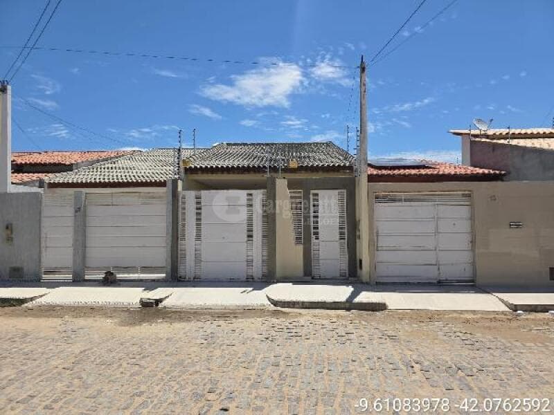 Casa em leilão em Remanso - BA, bairro Area de Expansao — LOTE 010 REMANSO/ BA