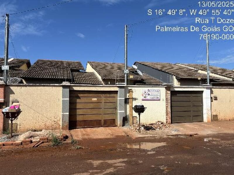 Casa em leilão em Palmeiras De Goiás - GO — LOTE 074 Casa
