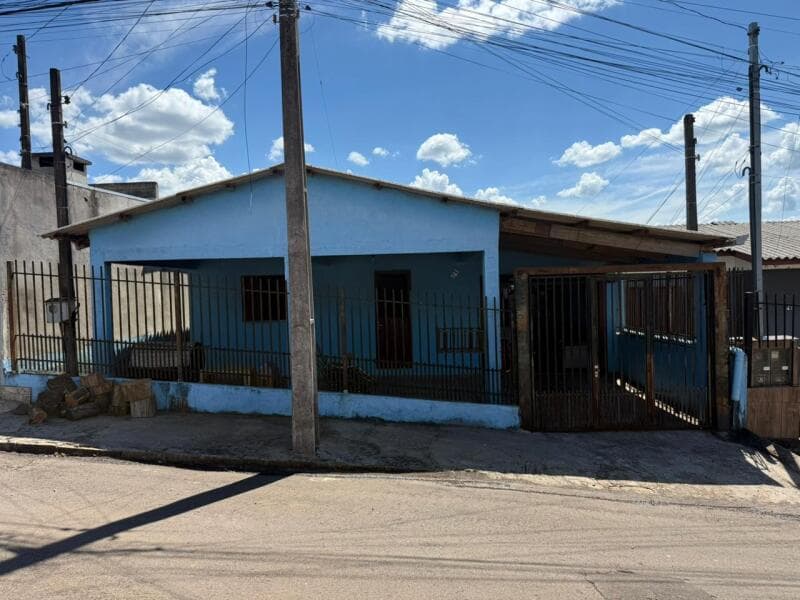 Foto 2 de 5: Casa em leilão em Passo Fundo - RS, bairro Vila Vera Cruz — LOTE 002 Imóvel