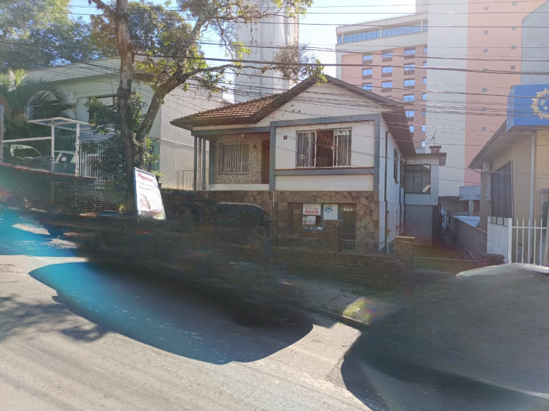 Foto 8 de 9: Terreno em leilão em Passo Fundo - RS, bairro Vila Vergueiro — LOTE 004 Imóvel