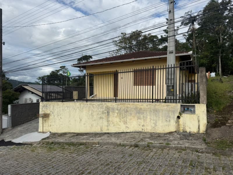 Foto 1 de 14: Terreno em leilão em Gaspar - SC, bairro Bela Vista — LOTE 001 Imovel