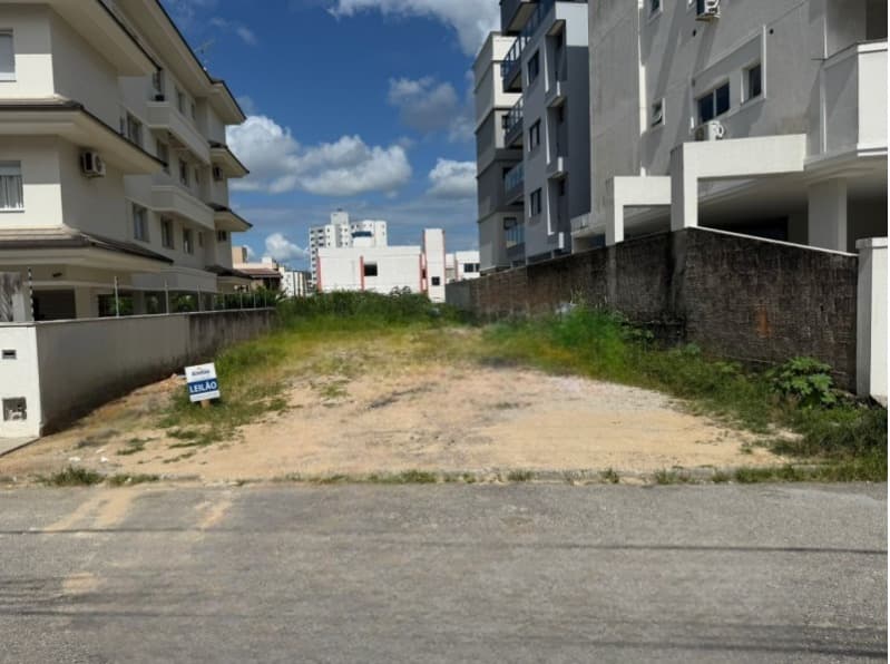 Foto 10 de 10: Terreno em leilão em Palhoça - SC — LOTE 003 Imóvel
