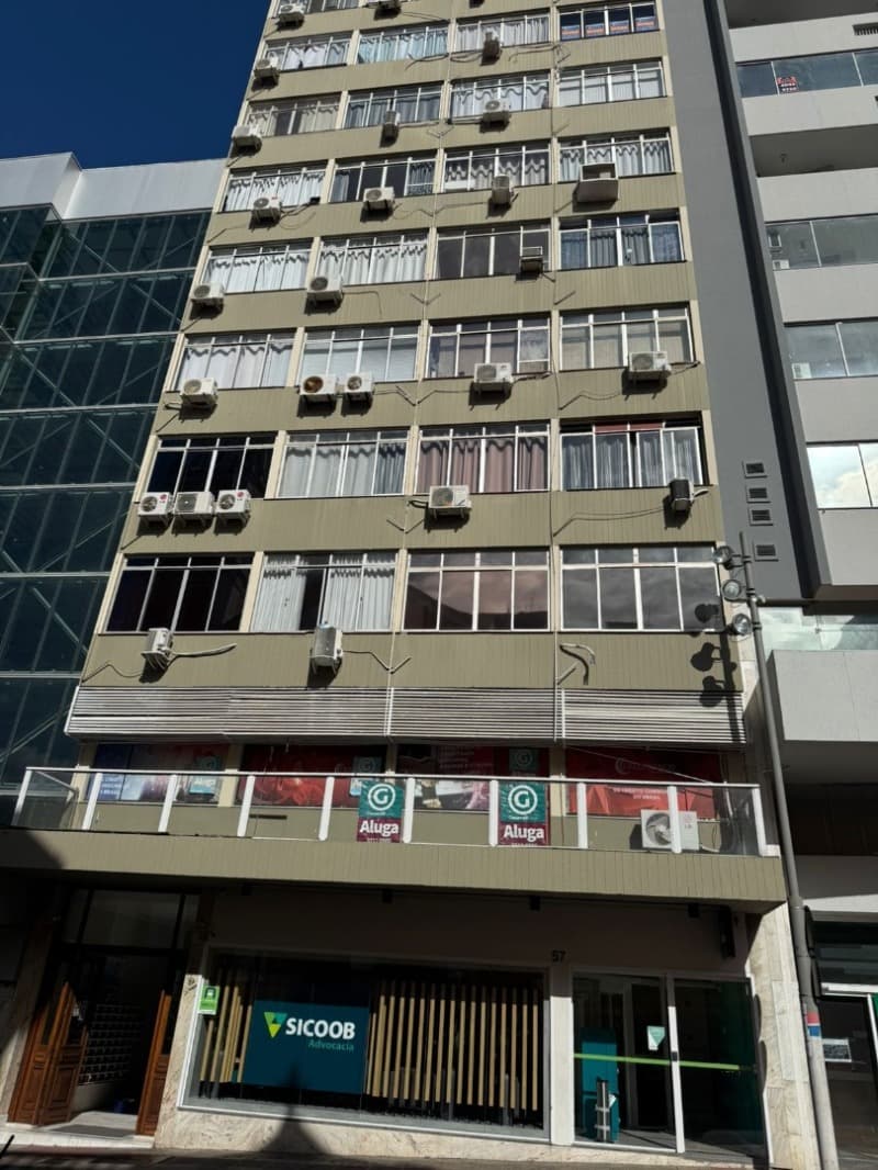 Foto 20 de 20: Apartamento em leilão em Florianópolis - SC — LOTE 004 Imóvel
