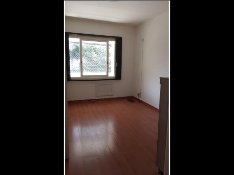 Foto 9 de 22: Apartamento em leilão em Porto Alegre - RS, bairro Santa Cecília — LOTE 001 APARTAMENTO (DESOCUPADO) NO BAIRRO SANTA CECÍLIA - EXTRAJUDICIAL