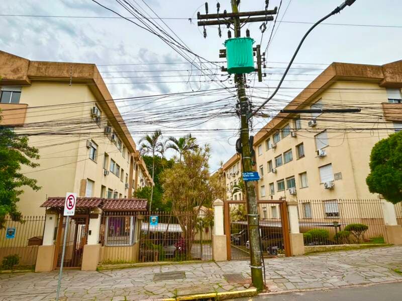 Foto 4 de 6: Apartamento em leilão em Porto Alegre - RS, bairro Camaquã — LOTE 001 APARTAMENTO NO BAIRRO CAMAQUÃ