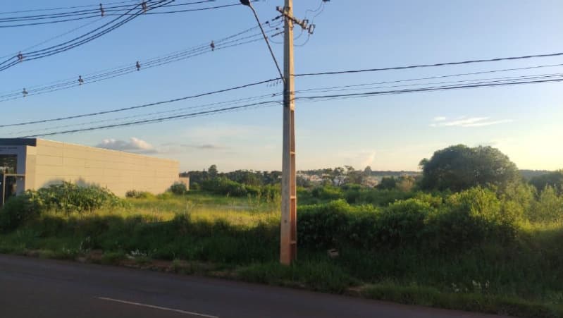 Foto 4 de 4: Terreno em leilão em Campo Mourão - PR — LOTE 001 IMÓVEL - TERRENO - A.T. 1.050,00m² - CAMPO MOURÃO/ PR