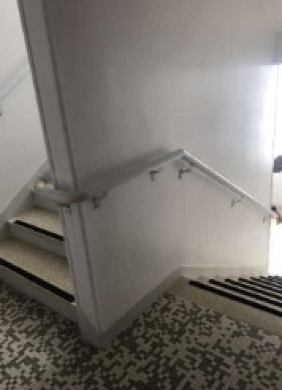 Foto 9 de 12: Apartamento em leilão em Guarujá - SP — LOTE 001 LEILÃO JUDICIAL - Direitos fiduciários sob. Apto. de 97,53 m², Ed. Ilha do Governador - Cen