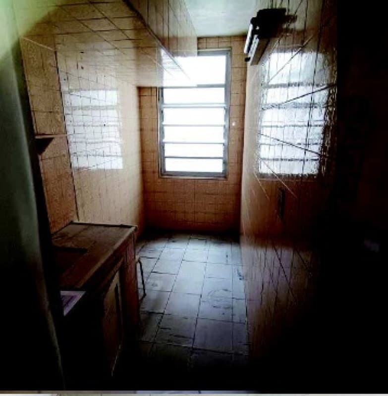 Foto 6 de 9: Apartamento em leilão em São Vicente - SP — LOTE 001 LEILÃO JUDICIAL - Apto. de 27,83 m², Edifício Blue Star - Itararé, São Vicente - SP