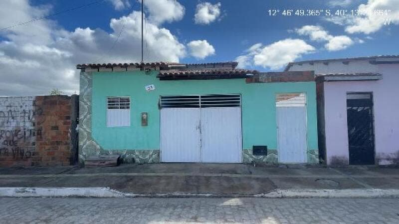 Casa em leilão em Iaçu - BA — LOTE 018 CASA EM IACU/BA - DESCONTO DE 41,9% DO VALOR DE AVALIAÇÃO