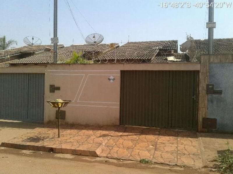 Casa em leilão em Palmeiras De Goiás - GO — LOTE 095 CASA EM PALMEIRAS DE GOIAS/GO - DESCONTO DE 41,45% DO VALOR DE AVALIAÇÃO