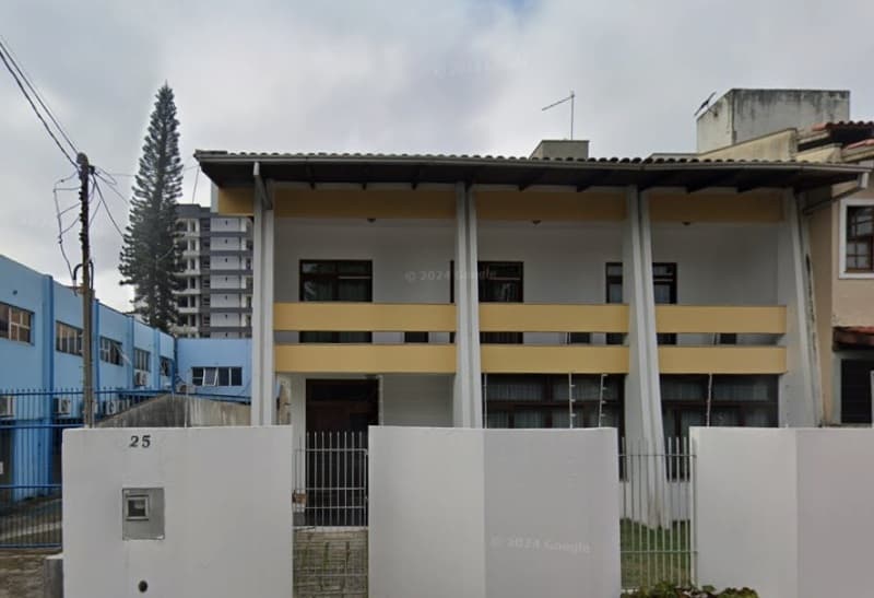 Foto 3 de 3: Terreno em leilão em Itajaí - SC — LOTE 001 Um terreno com a área de 286,00 m², situado na Rua Carlos Seára, 25, Bairro Vila Operária,